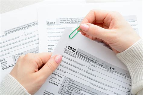 Are College Scholarships Taxable?