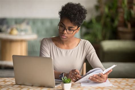 Finding Scholarships for Adults Returning to College: A Comprehensive Guide